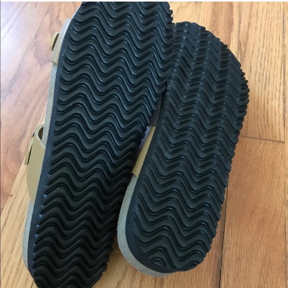 Sandals - Picture 5 of 5